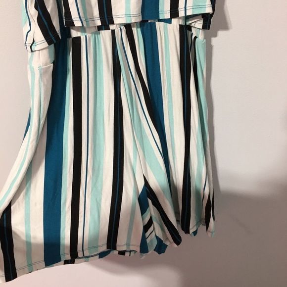 George women’s blue black white tie front striped romper size M - Picture 5 of 8
